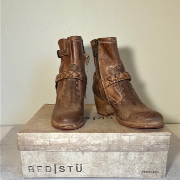 Bed|Stu Octane Tan Ankle Boots - Picture 2 of 5